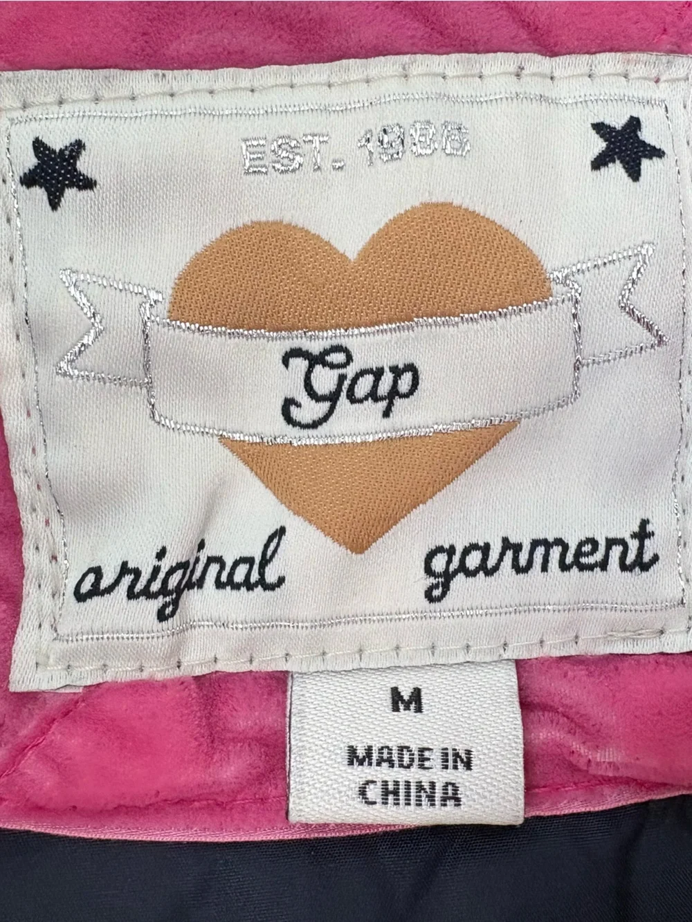 GAP Navy Blue Snap Zip Down Puffer Vest Pink Lining Size Medium Outdoor Feathers